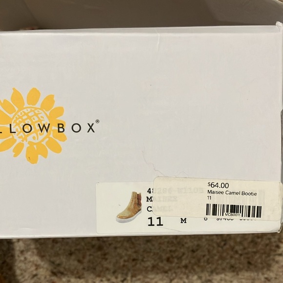 Yellow box boots size 11. Maisee camel booties - Picture 7 of 7